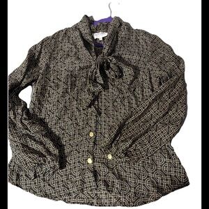 Elizabeth McKay 100% silk Geo print popover blouse, Black And Tan * Size 12* O-8